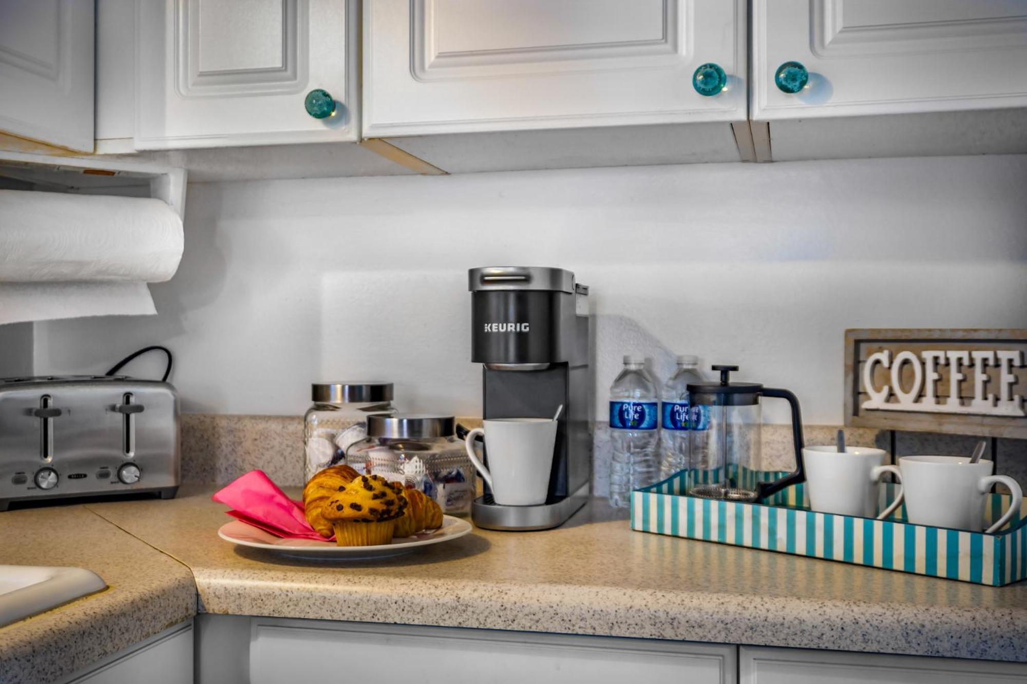 Beach Cottage With Heated Pool Just Off Siesta Key Sarasota Eksteriør billede
