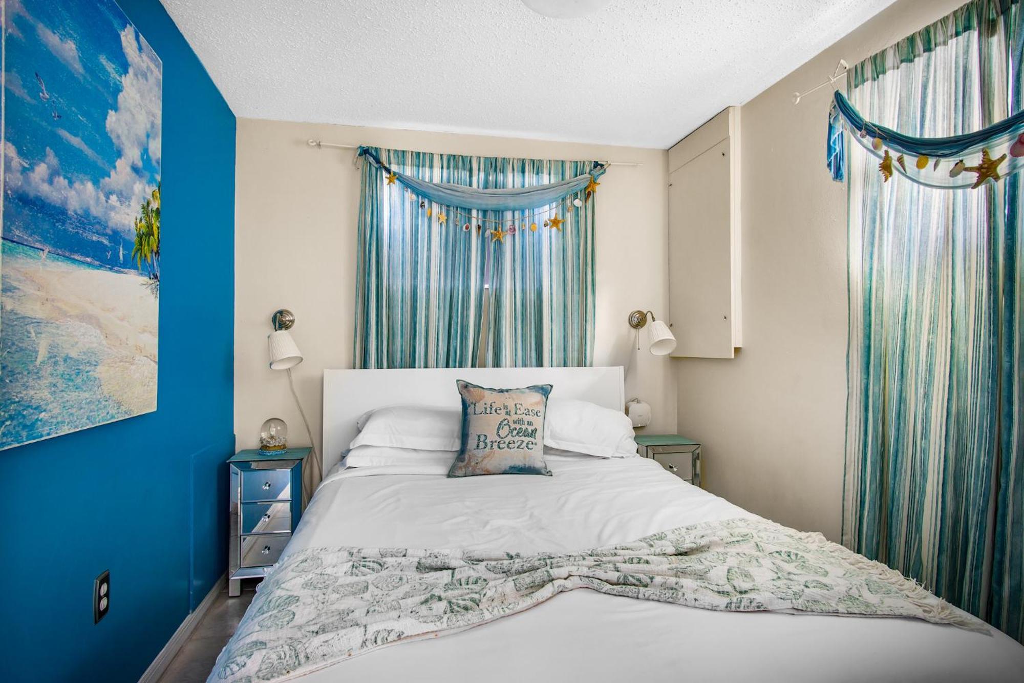 Beach Cottage With Heated Pool Just Off Siesta Key Sarasota Eksteriør billede